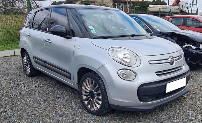 Fiat 500L cena 15500 przebieg: 147000, rok produkcji 2015 z Połaniec małe 211